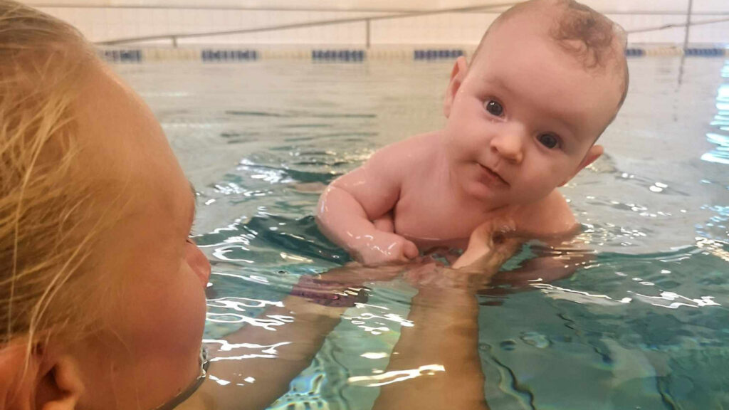 Påmelding til svømmekurs for baby og småbarn med Vannvettene.